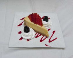 cheesecake-strawberries